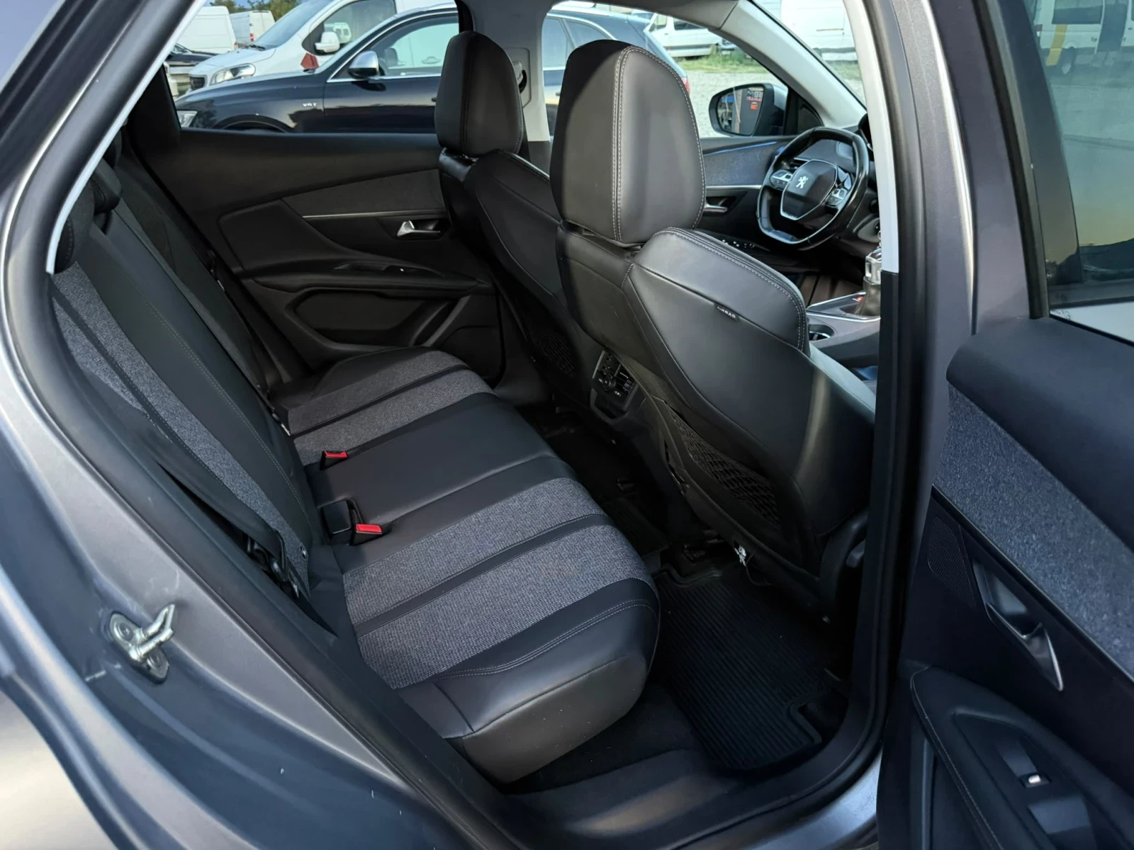 Peugeot 3008 1.6 HDI ALLURE  | Mobile.bg � ����������� 12