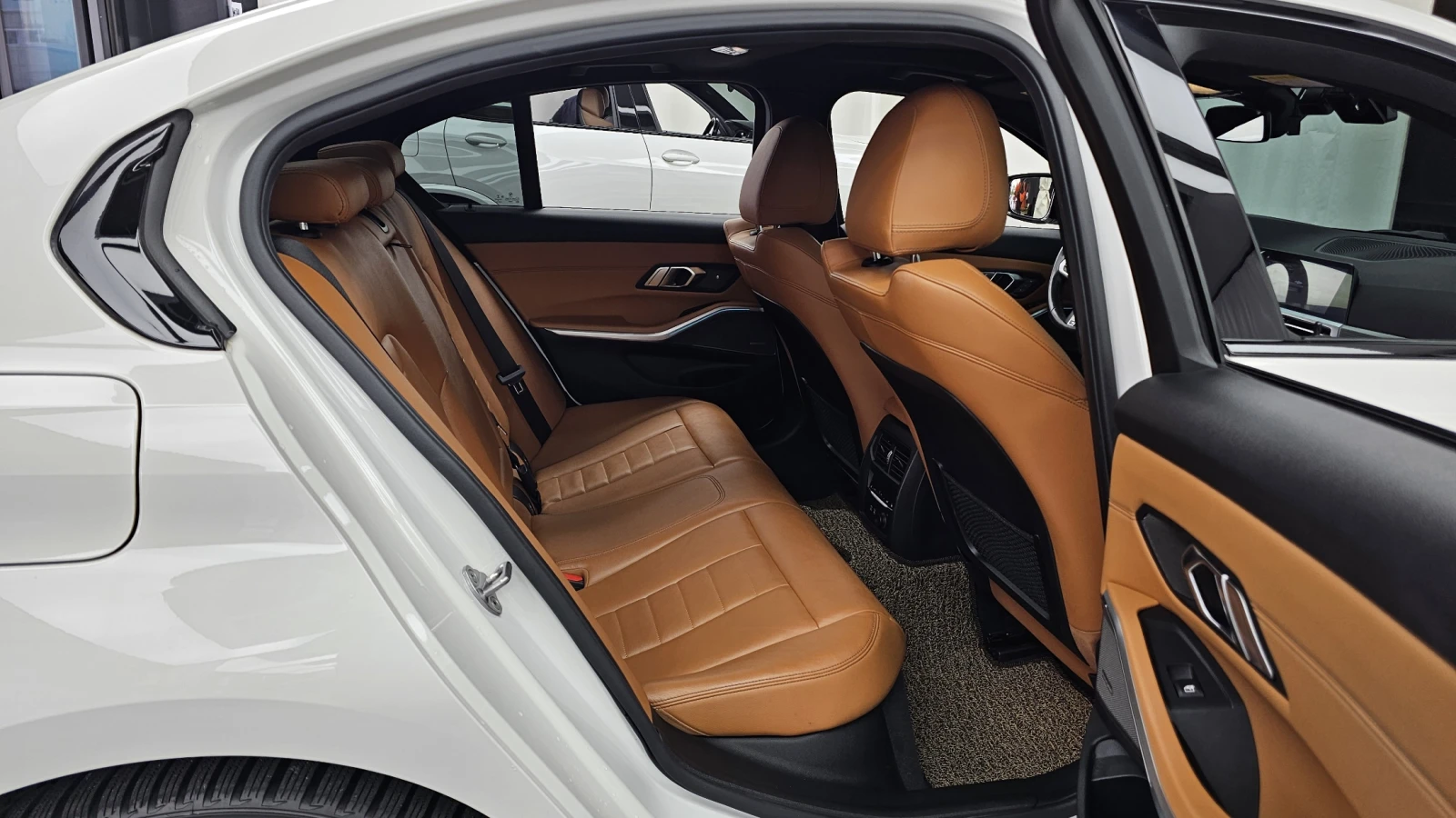 BMW 330 BLIND SPOT HUD ��� ������ ����* encareu.com | Mobile.bg � ����������� 11