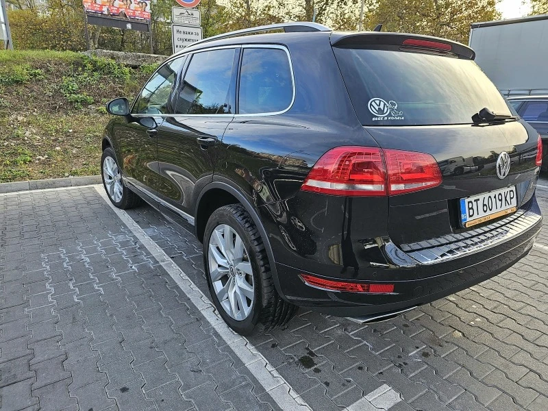 VW Touareg 3.0 TDI BMT, снимка 2 - Автомобили и джипове - 47754325