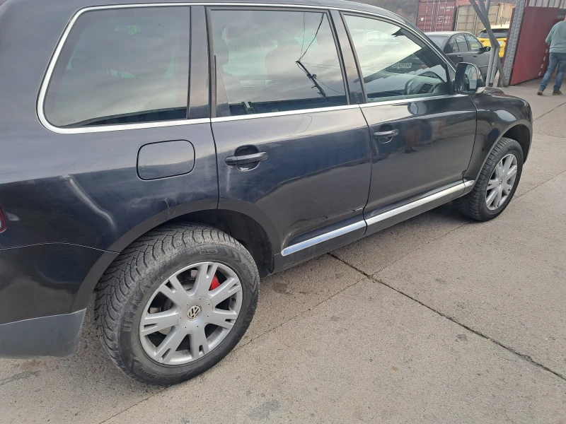 VW Touareg 6, снимка 5 - Автомобили и джипове - 48058153