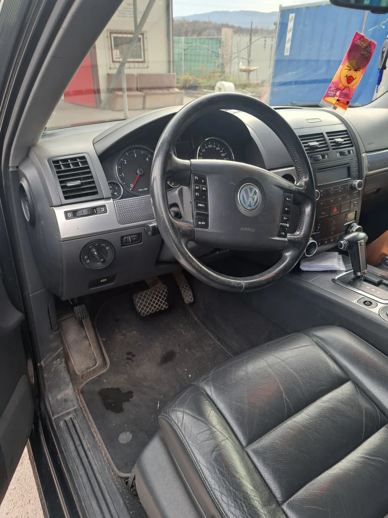 VW Touareg 6, снимка 8 - Автомобили и джипове - 48058153