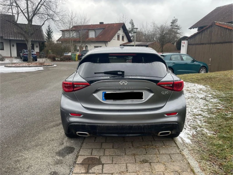 Infiniti QX30 2.2D 16V TURBO 4x4 64000km, снимка 9 - Автомобили и джипове - 52350067