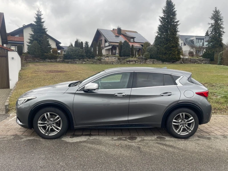 Infiniti QX30 2.2D 16V TURBO 4x4 64000km, снимка 7 - Автомобили и джипове - 52350067