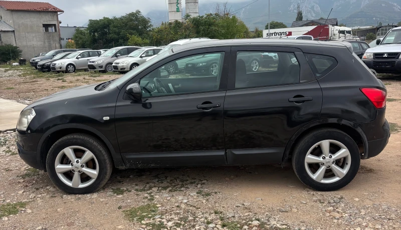 Nissan Qashqai 1.5 DCI, снимка 4 - Автомобили и джипове - 51842173