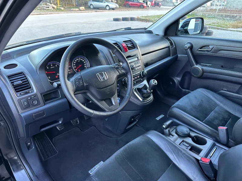 Honda Cr-v 2.2i-DTEC Executive 4x4 Face Lift Италия, снимка 11 - Автомобили и джипове - 52424944
