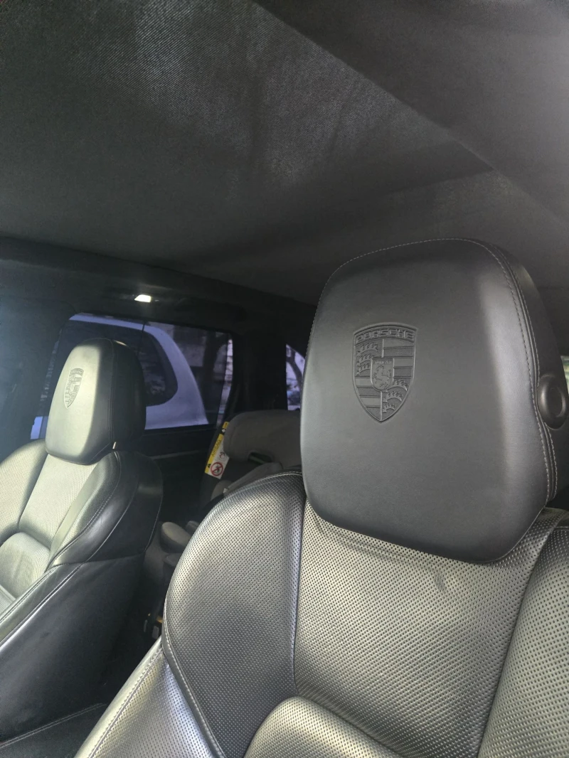 Porsche Cayenne turbo, снимка 11 - Автомобили и джипове - 52542794
