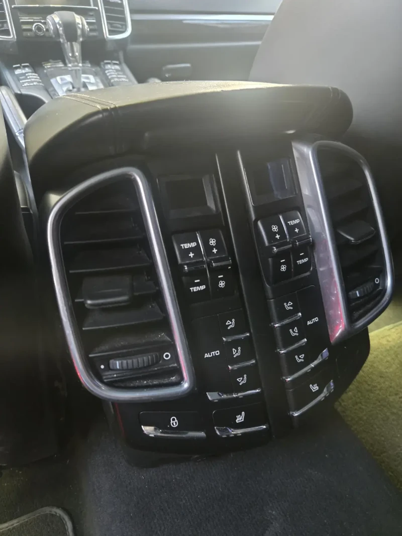 Porsche Cayenne turbo, снимка 12 - Автомобили и джипове - 52542794