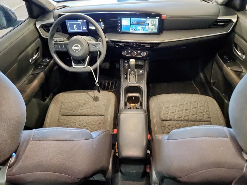 Nissan Qashqai KICKS SV* BLIND SPOT* DISTRONIC* PEDESTRIAN WARN* , снимка 8 - Автомобили и джипове - 52740040