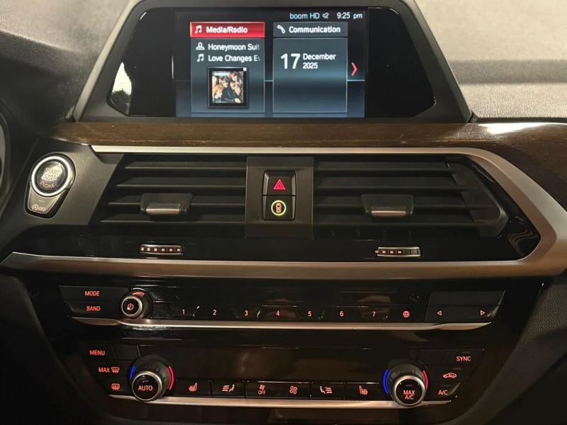 BMW X3 * xDrive30i/CLEAN CARFAX * CARFAX * ЦЕНА ДО БГ, снимка 11 - Автомобили и джипове - 52999632