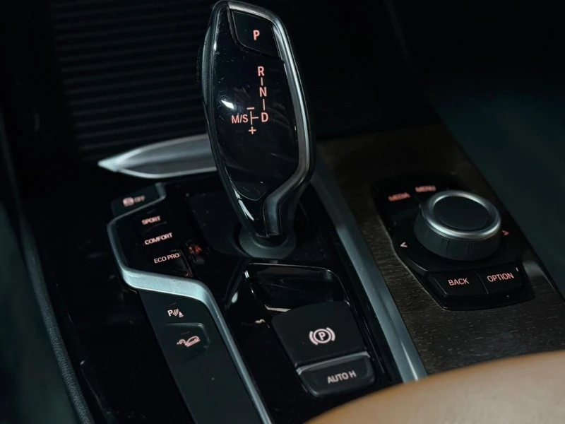 BMW X3 * xDrive30i/CLEAN CARFAX * CARFAX * ЦЕНА ДО БГ, снимка 10 - Автомобили и джипове - 52999632