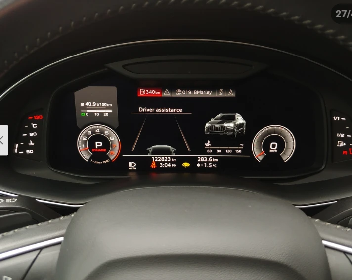 Audi Q8 TECHNIK S LINE / B&O, снимка 15 - Автомобили и джипове - 52979486