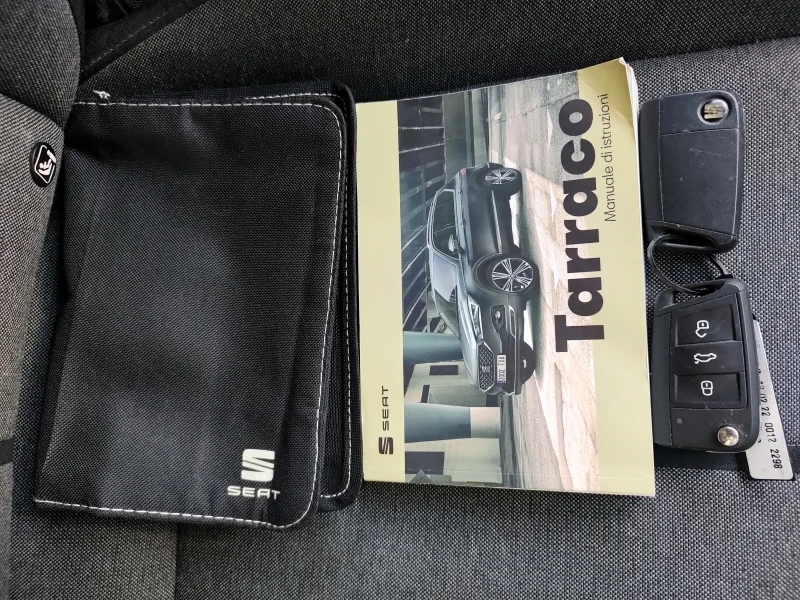 Seat Tarraco 2.0HDI 150hp 7mesta DIGITAL/DSTR/NAVI/KEYLESS, снимка 15 - Автомобили и джипове - 54716921