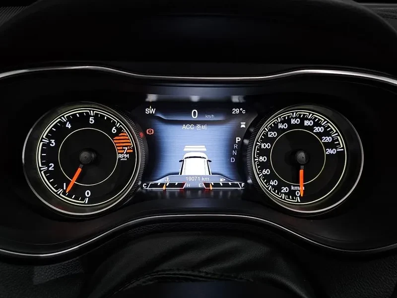 Jeep Cherokee 2.4 Limited Awd, снимка 8 - Автомобили и джипове - 56578153