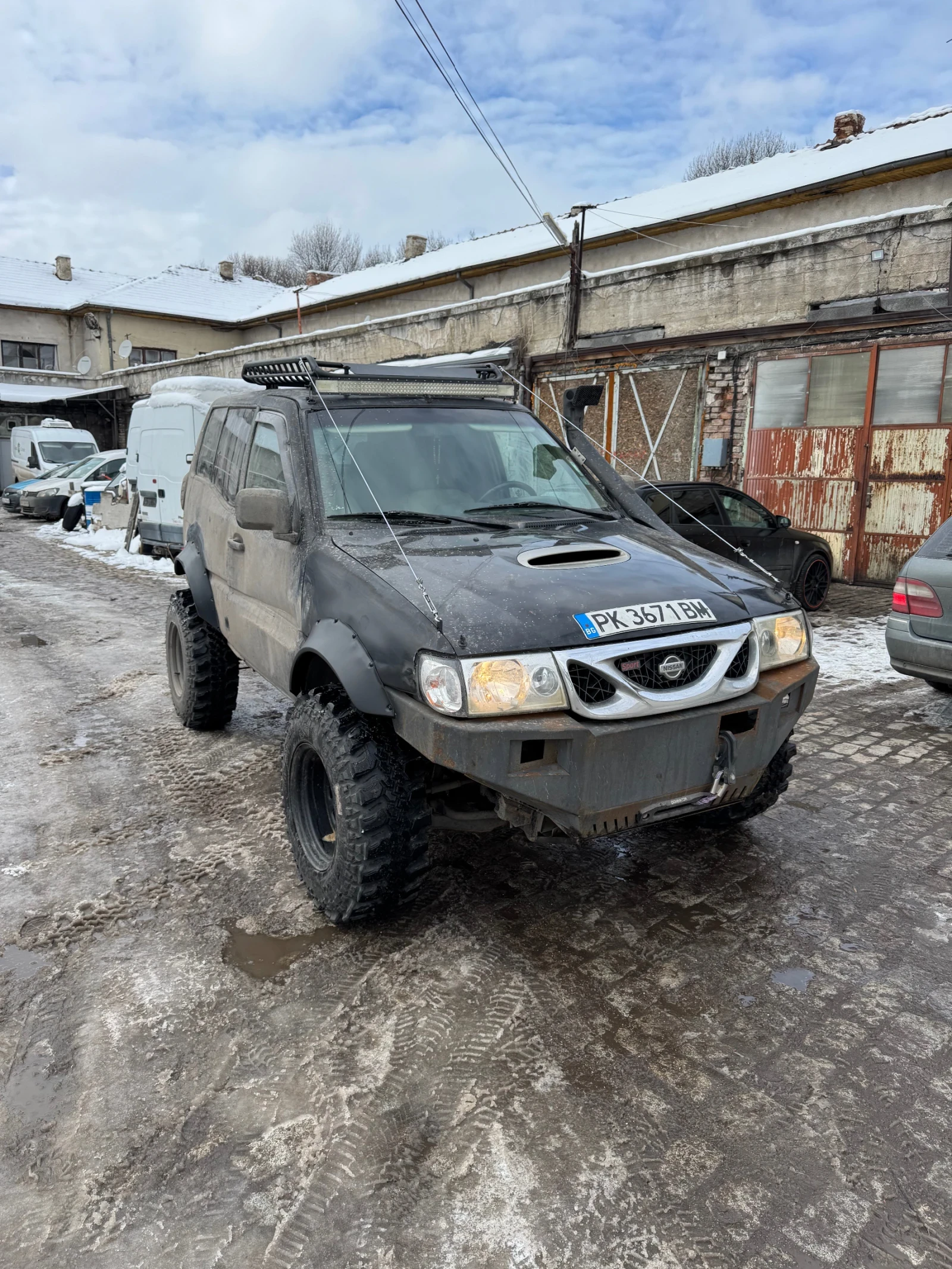 Nissan Terrano 2, 7 TDI, снимка 1
