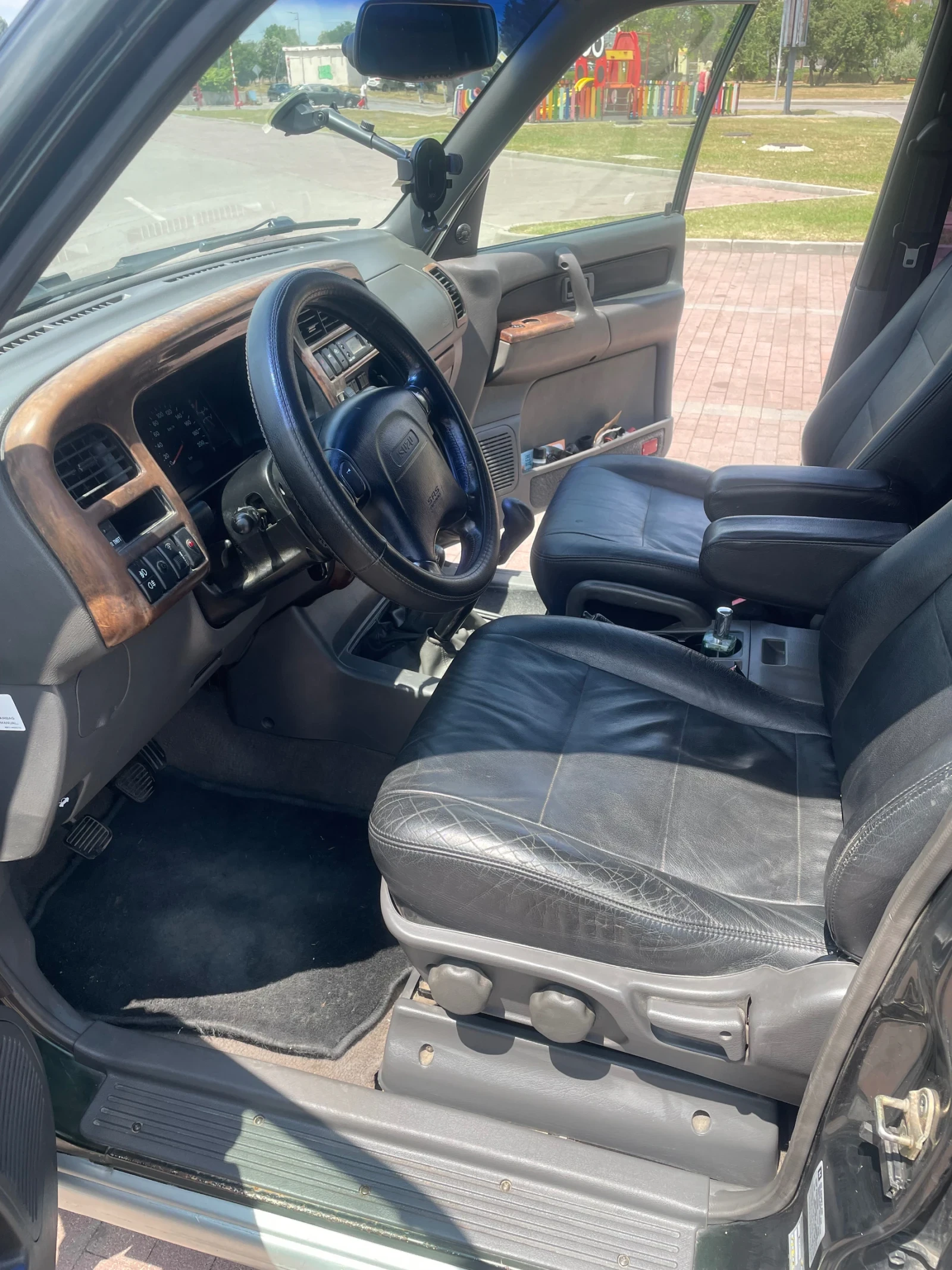 Isuzu Trooper  - изображение 8