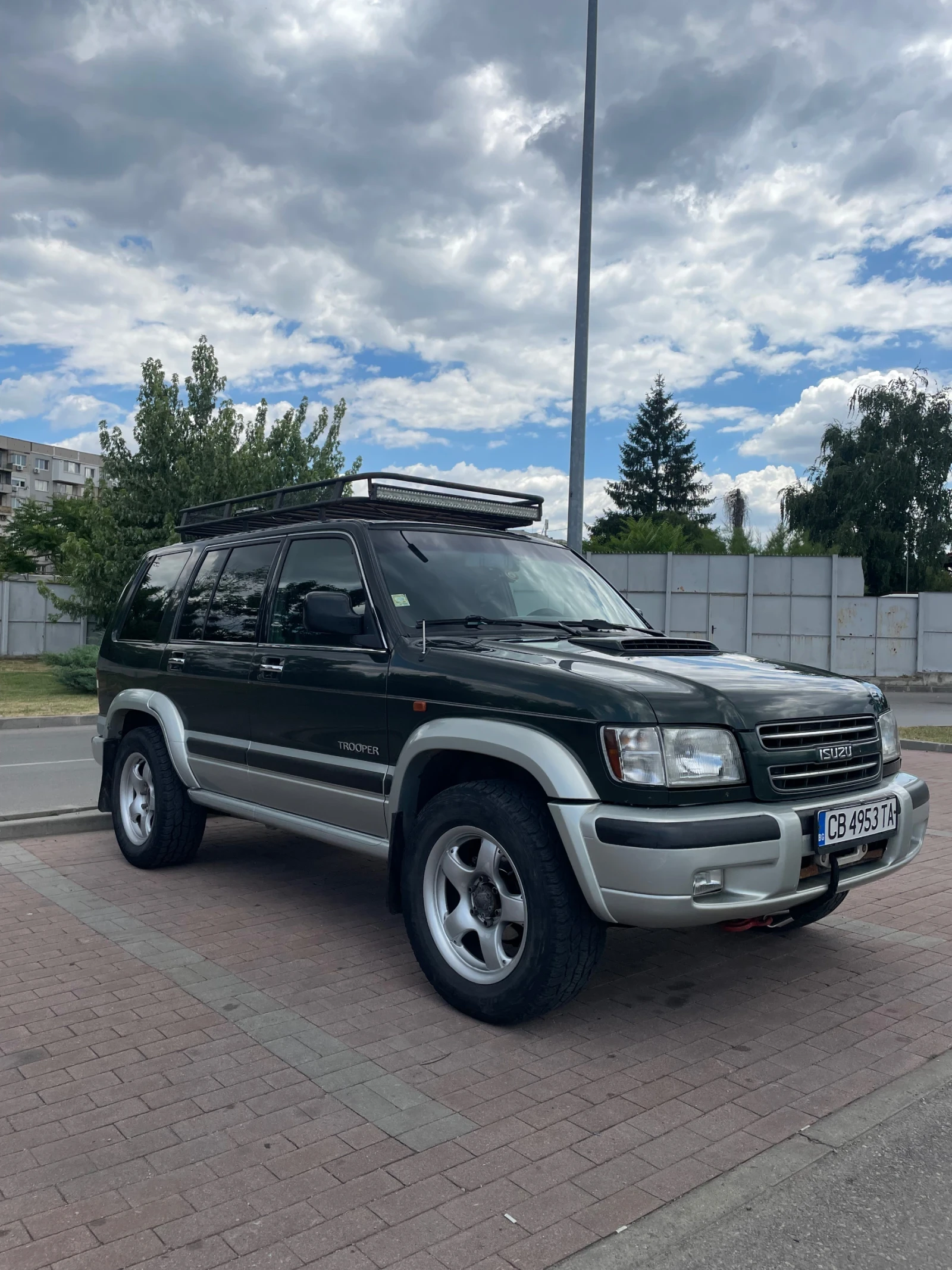 Isuzu Trooper  - изображение 3