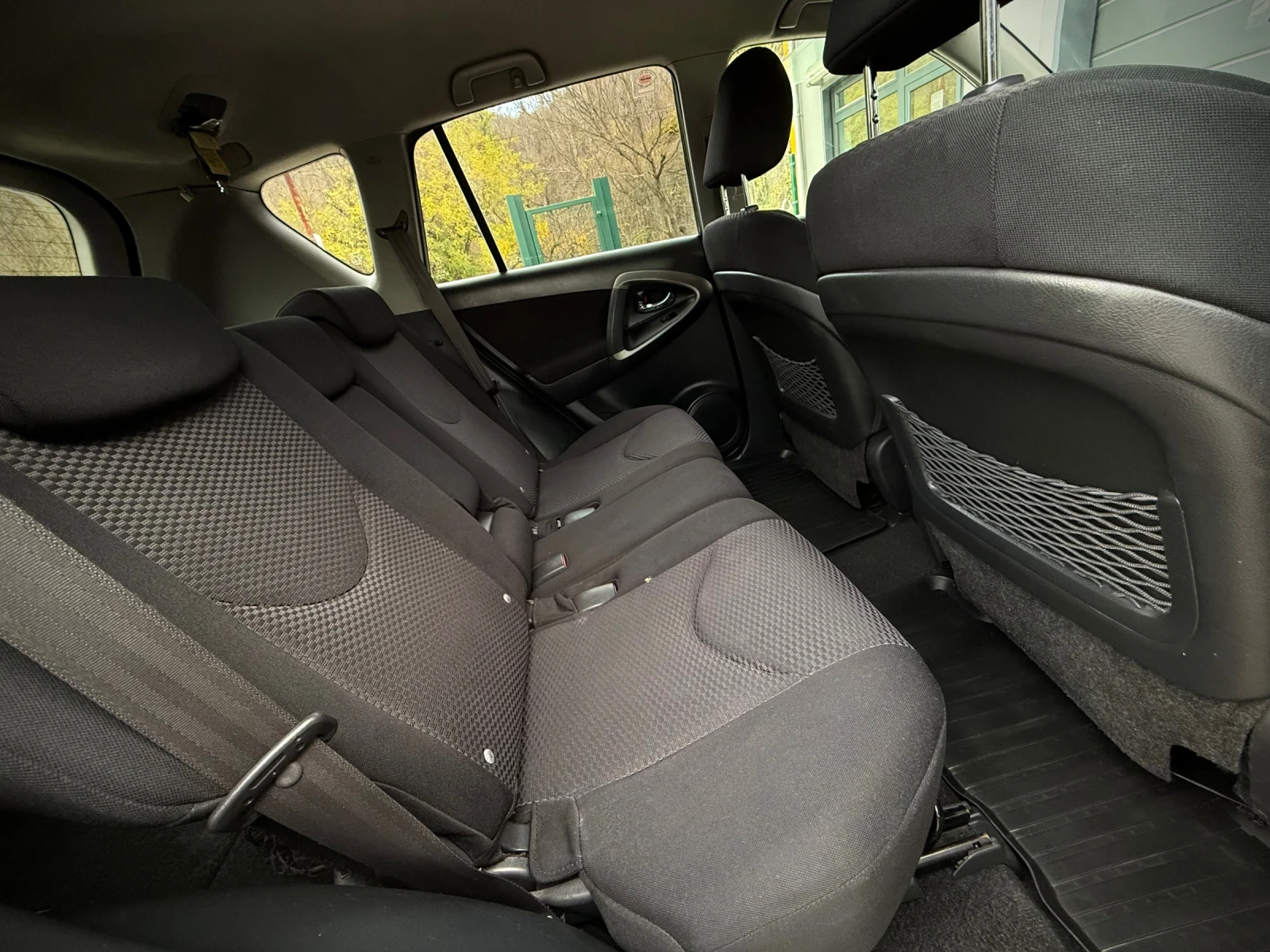 Toyota Rav4 2.0i * 4x4* FaceLift* Climatronic*  - изображение 9