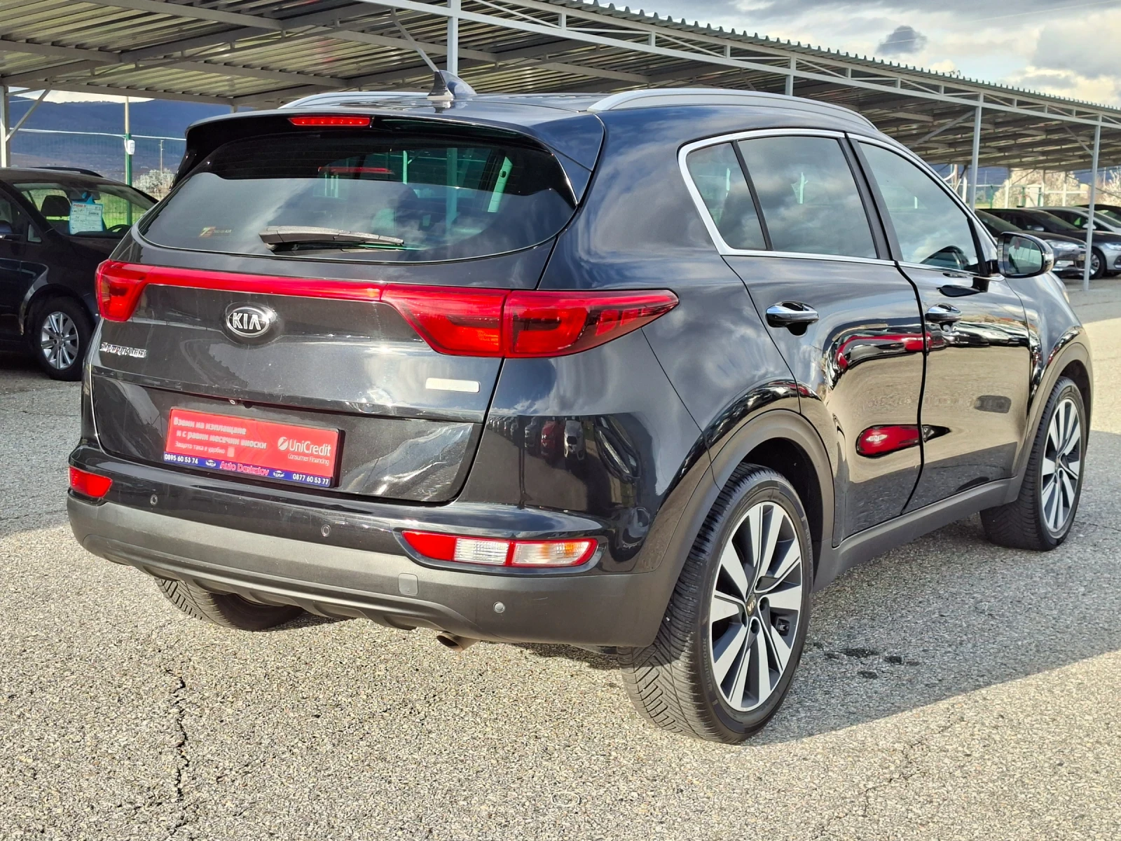 Kia Sportage 1, 7 crdi, снимка 5 - Автомобили и джипове - 54084292