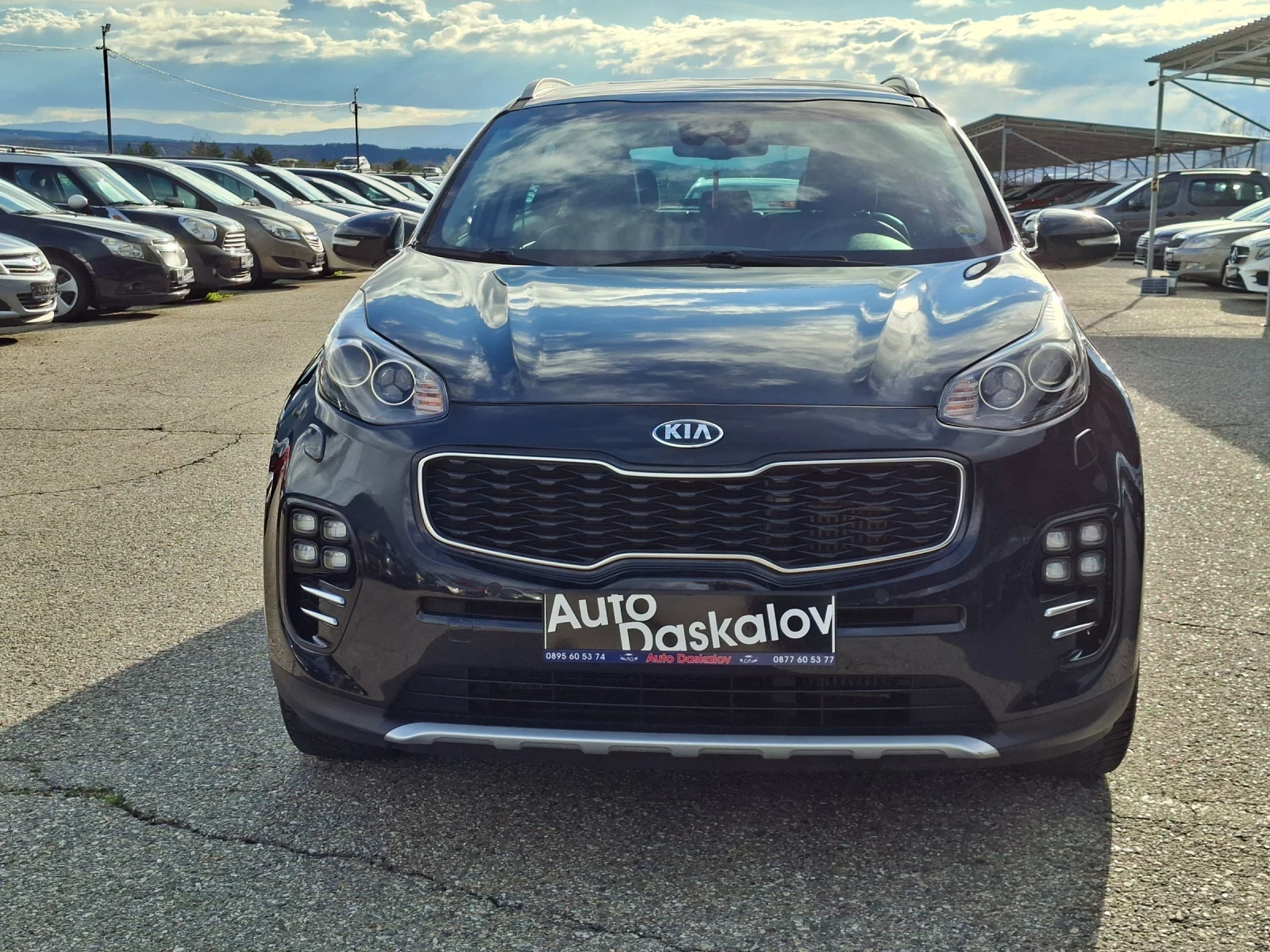 Kia Sportage 1, 7 crdi, снимка 2 - Автомобили и джипове - 54084292