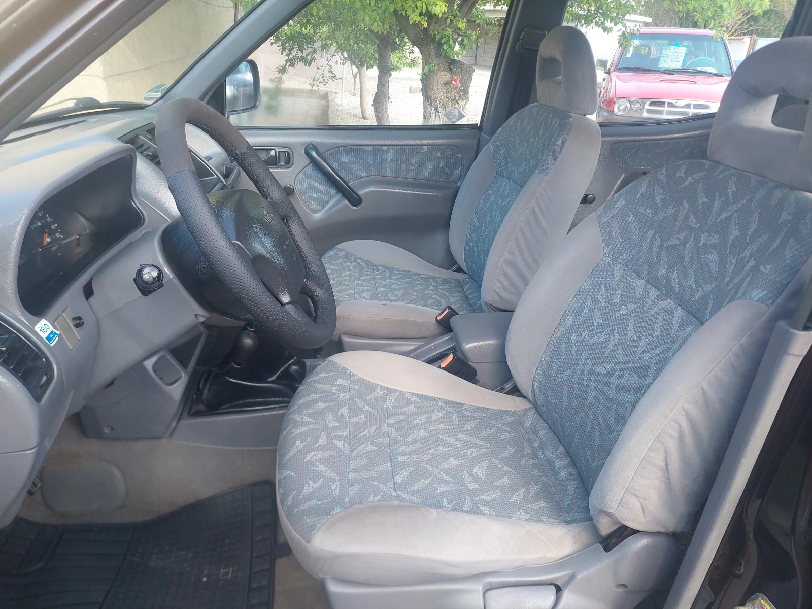 Nissan Terrano ТОП СЪСТОЯНИЕ, снимка 11 - Автомобили и джипове - 54293868