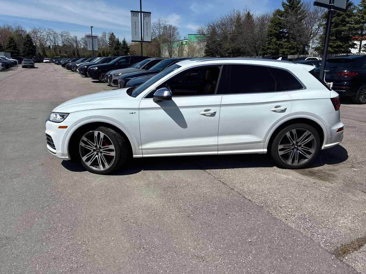 Audi SQ5 * Technik * BANG & OLUFSEN* PANORAMA* ВИДЕО, снимка 2 - Автомобили и джипове - 54372031