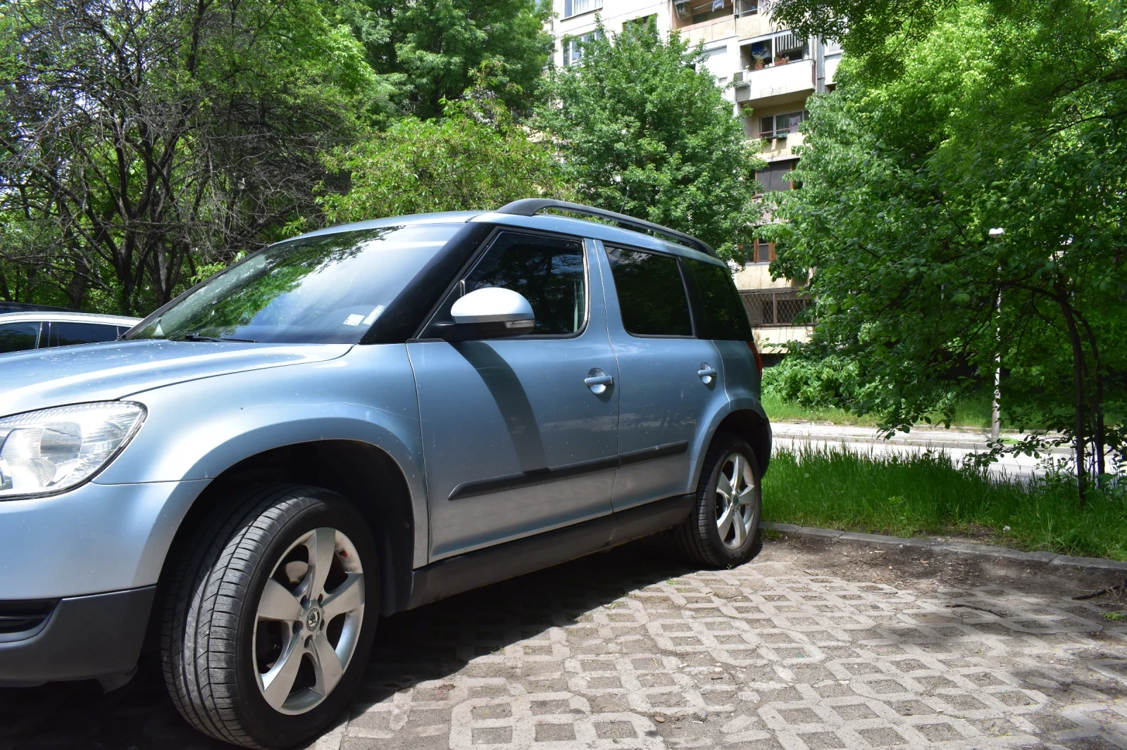 Skoda Yeti 1.8T 4x4, снимка 5 - Автомобили и джипове - 54503609