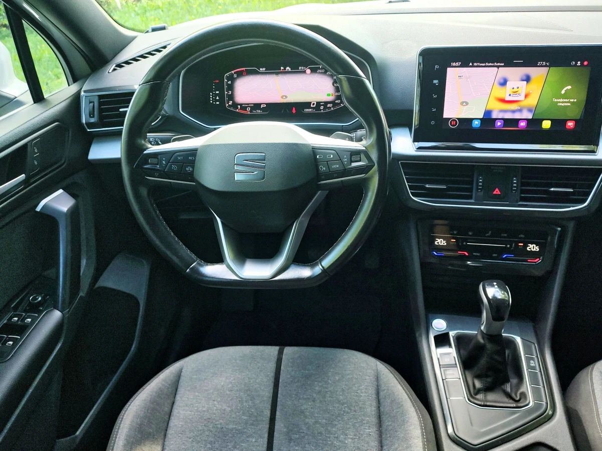 Seat Tarraco 2.0HDI 150hp 7mesta DIGITAL/DSTR/NAVI/KEYLESS, снимка 9 - Автомобили и джипове - 54716921