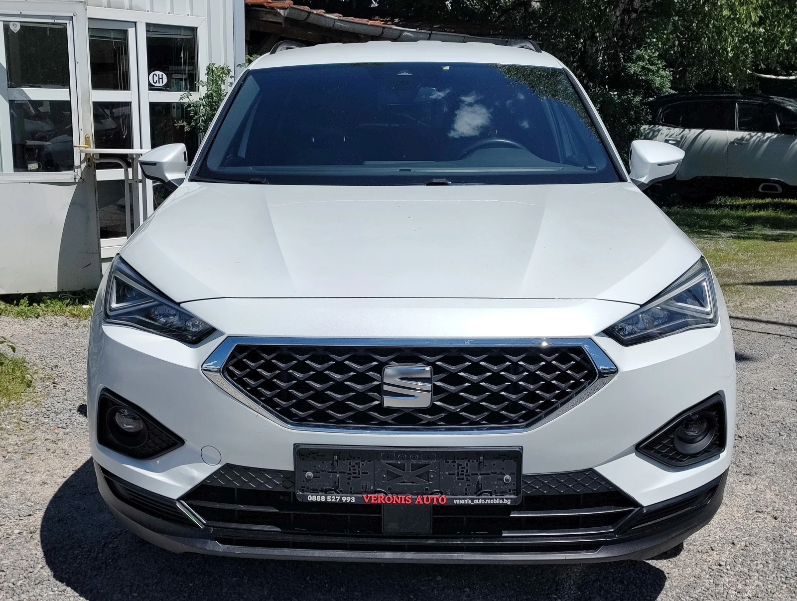 Seat Tarraco 2.0HDI 150hp 7mesta DIGITAL/DSTR/NAVI/KEYLESS, снимка 2 - Автомобили и джипове - 54716921