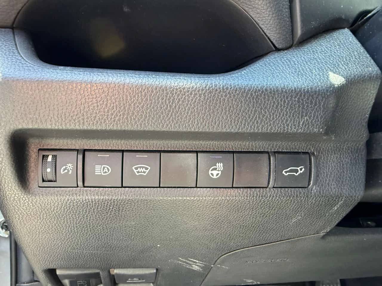 Toyota Rav4 * XLE * CARFAX * 2 КЛЮЧА * ПАНО * KEYLESS, снимка 12 - Автомобили и джипове - 54750450