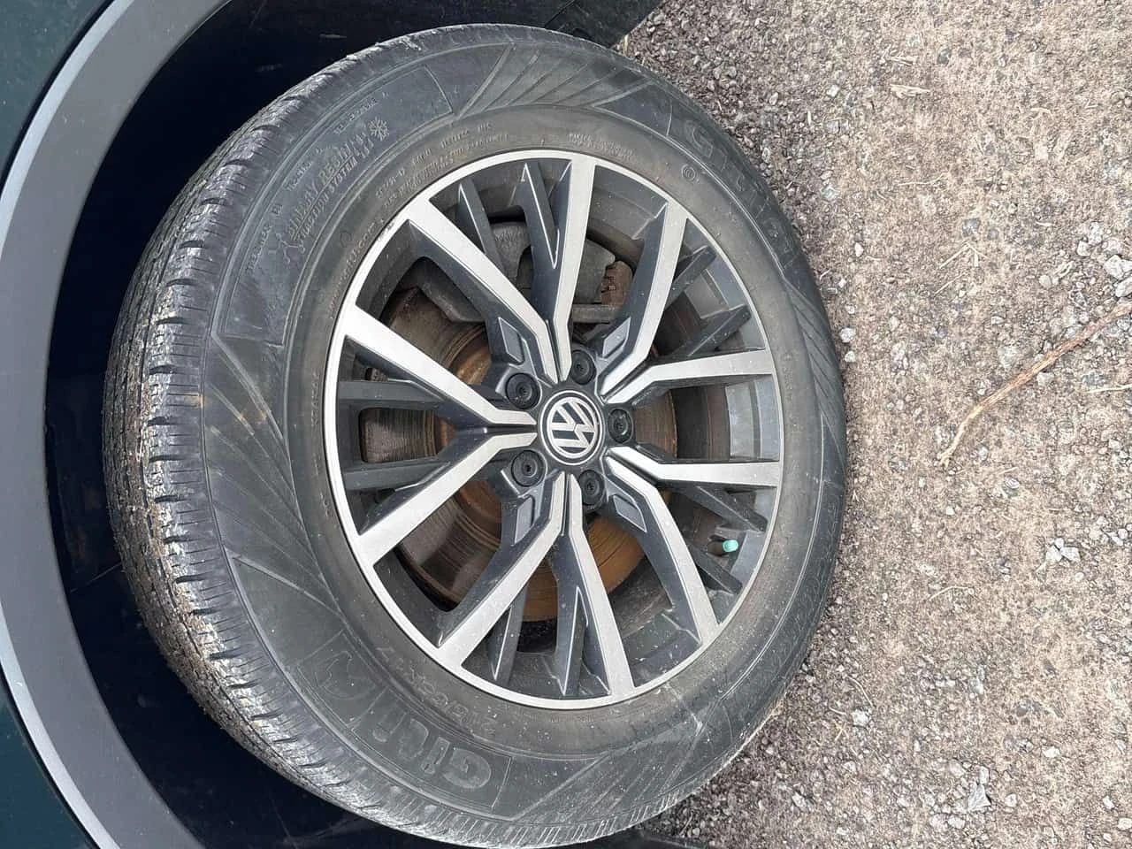 VW Tiguan * ОТ ПРЕДСТАВИТЕЛСТВО НА VOLKSWAGEN * АВТОКРЕДИТ *, снимка 6 - Автомобили и джипове - 55184741