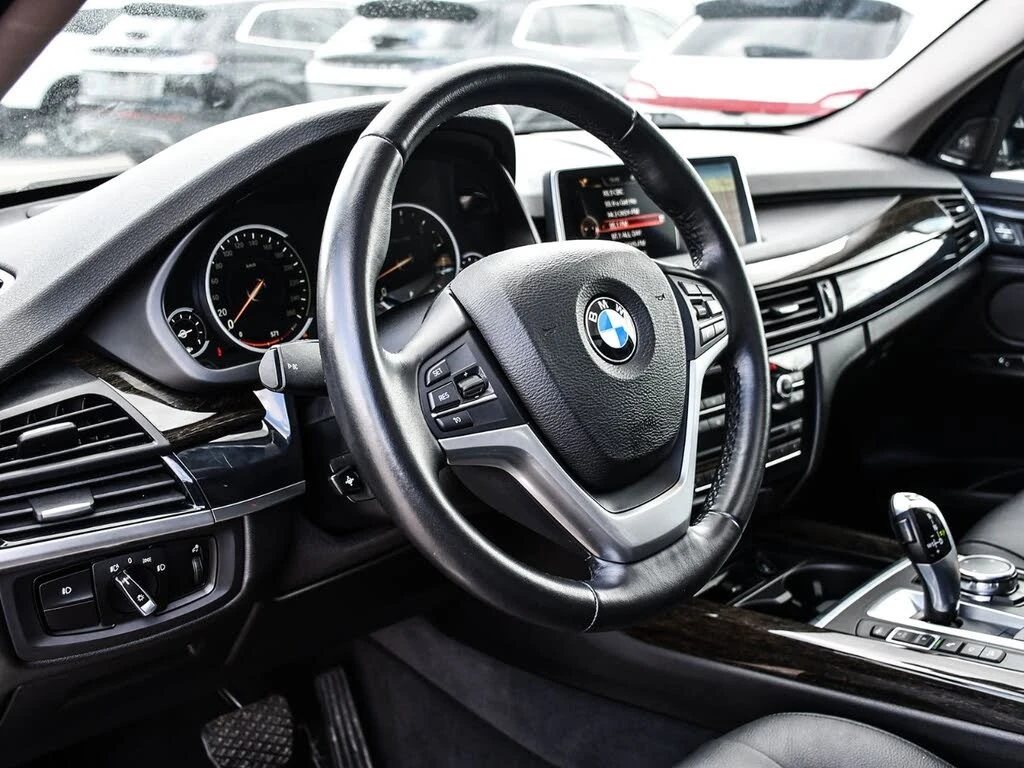BMW X5 xDrive35i* АвтоКредит * (Цена до БГ), снимка 12 - Автомобили и джипове - 55530157