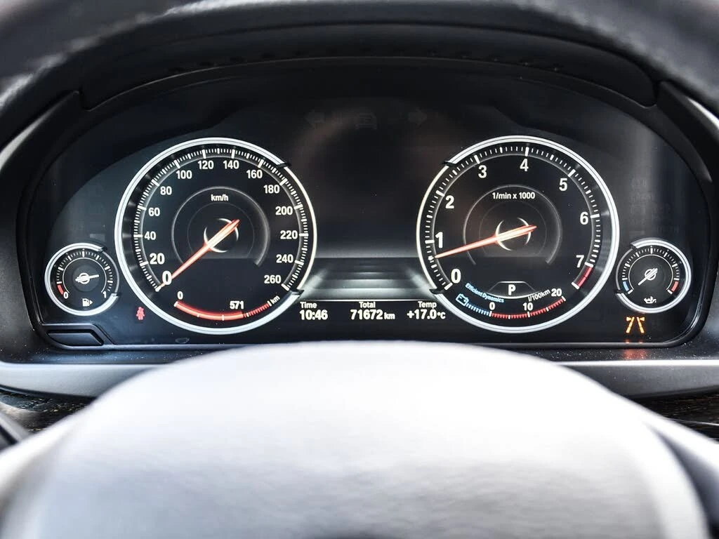 BMW X5 xDrive35i* АвтоКредит * (Цена до БГ), снимка 17 - Автомобили и джипове - 55530157