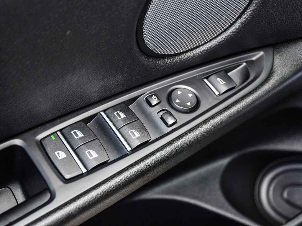BMW X5 xDrive35i* АвтоКредит * (Цена до БГ), снимка 9 - Автомобили и джипове - 55530157