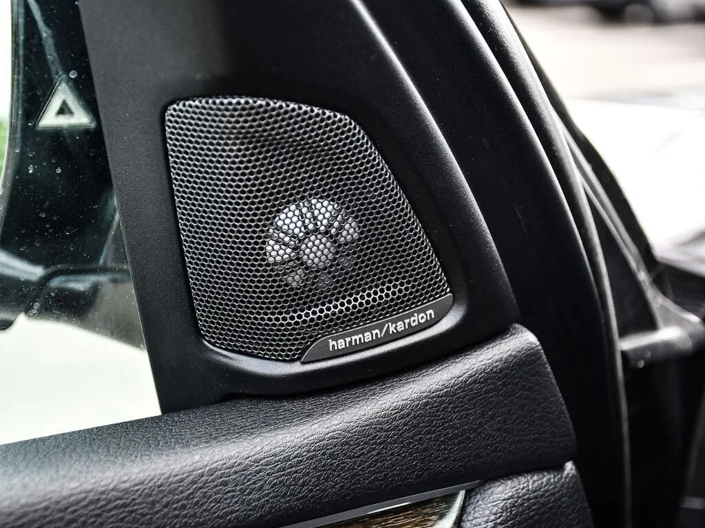 BMW X5 xDrive35i* АвтоКредит * (Цена до БГ), снимка 10 - Автомобили и джипове - 55530157