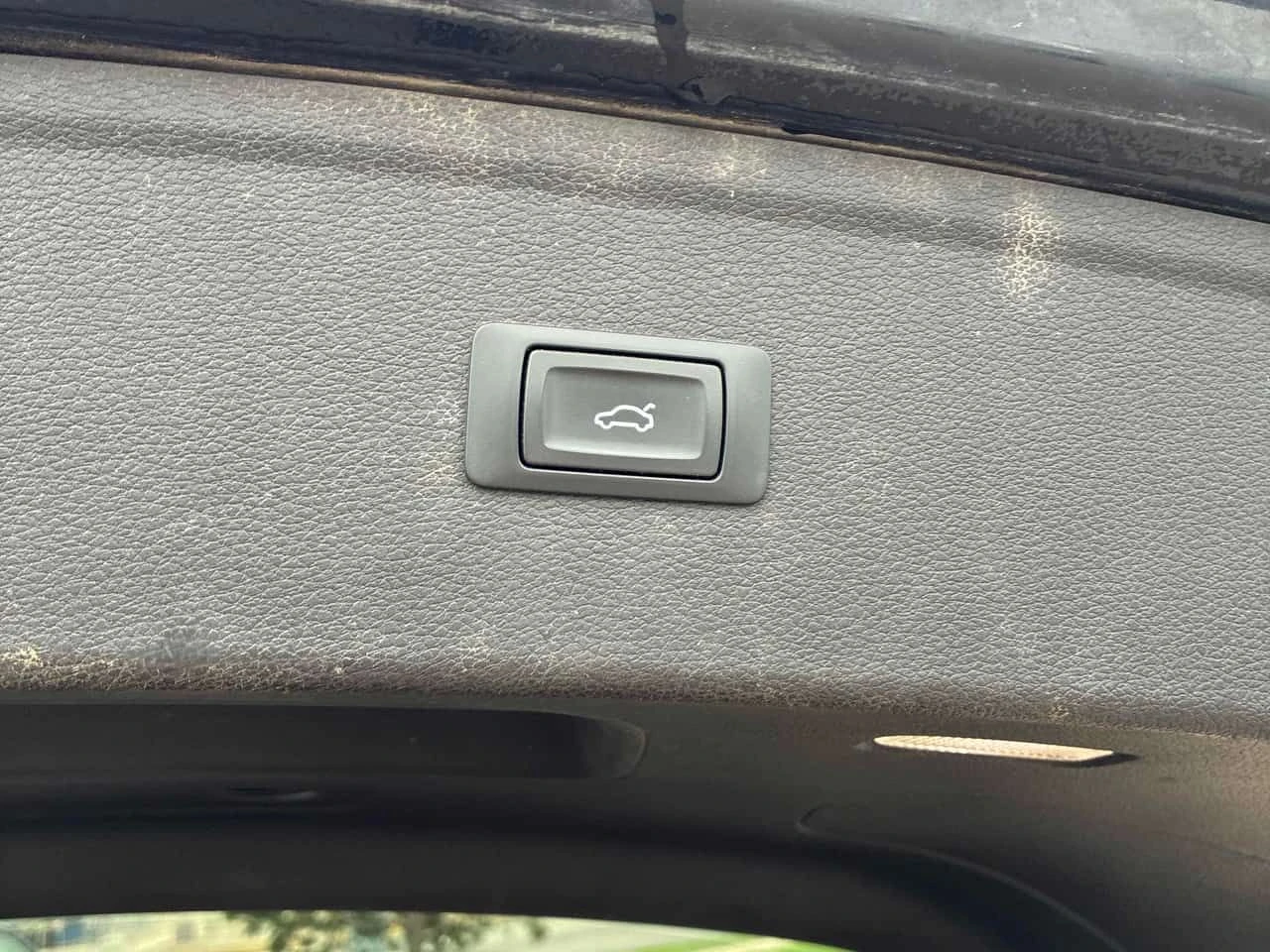 Audi Q5 * Komfort * ПОДГРЕВ* KEYLESS* PANORAMA* , снимка 14 - Автомобили и джипове - 55539449