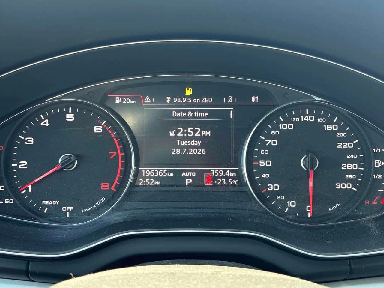 Audi Q5 * Komfort * ПОДГРЕВ* KEYLESS* PANORAMA* , снимка 8 - Автомобили и джипове - 55539449