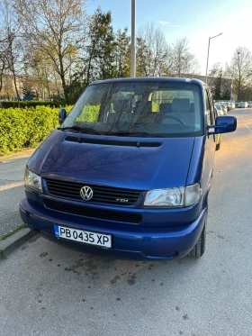 VW Caravelle Пътнически, снимка 2
