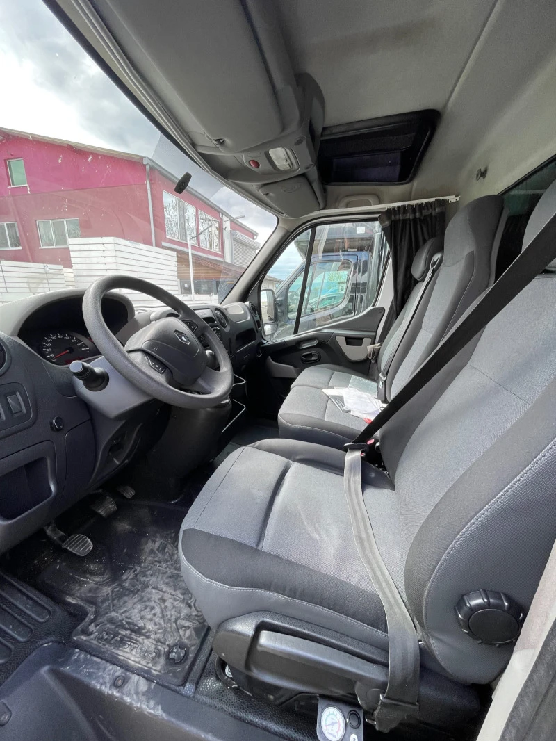 Renault Master 10 евро палета, снимка 8 - Бусове и автобуси - 46915367