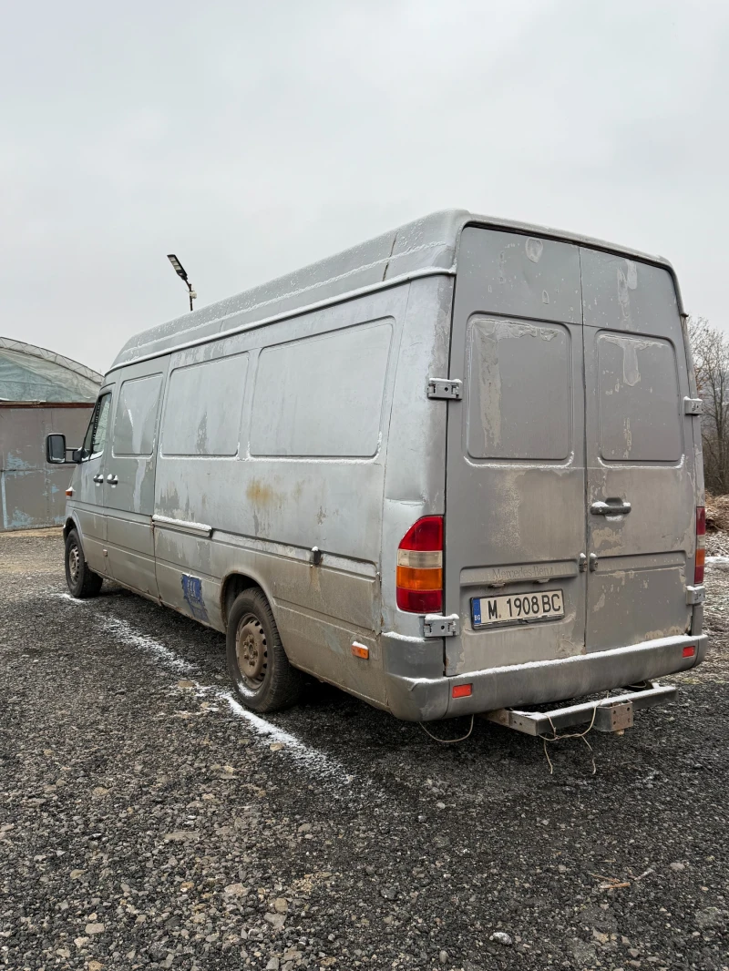 Mercedes-Benz Sprinter 311cdi ПЕРФЕКТЕН Дълга База, снимка 3 - Бусове и автобуси - 49550635