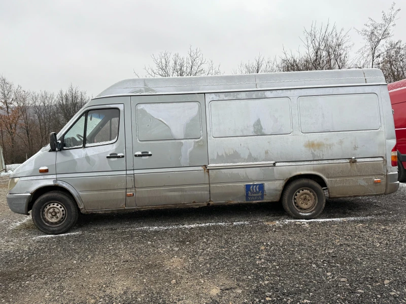 Mercedes-Benz Sprinter 311cdi ПЕРФЕКТЕН Дълга База, снимка 2 - Бусове и автобуси - 49550635