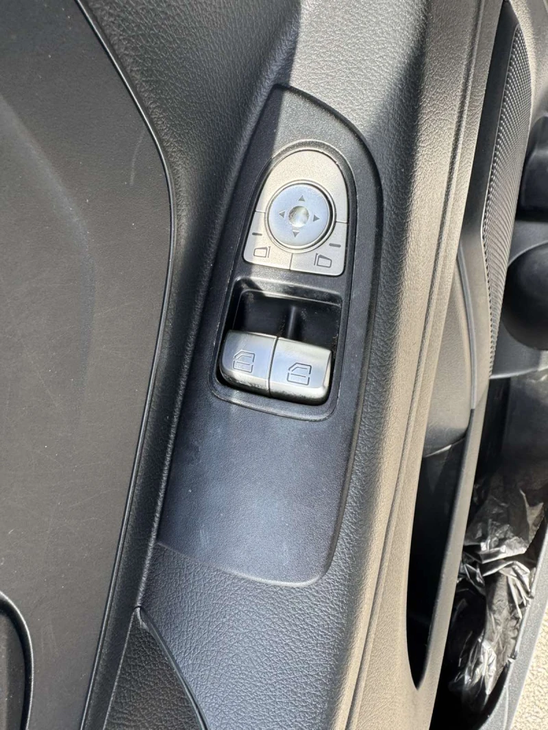 Mercedes-Benz Vito 111CDI/Клима/LONG, снимка 10 - Бусове и автобуси - 51857328