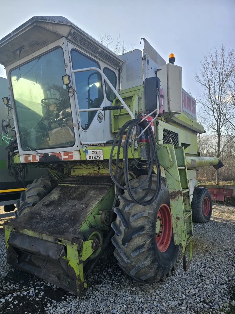 Комбайн Claas 112cs, снимка 2 - Селскостопанска техника - 53446838