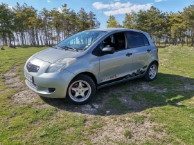 Toyota Yaris 1.3 - 3440 € / 6728.06 лв. - 81726339 5
