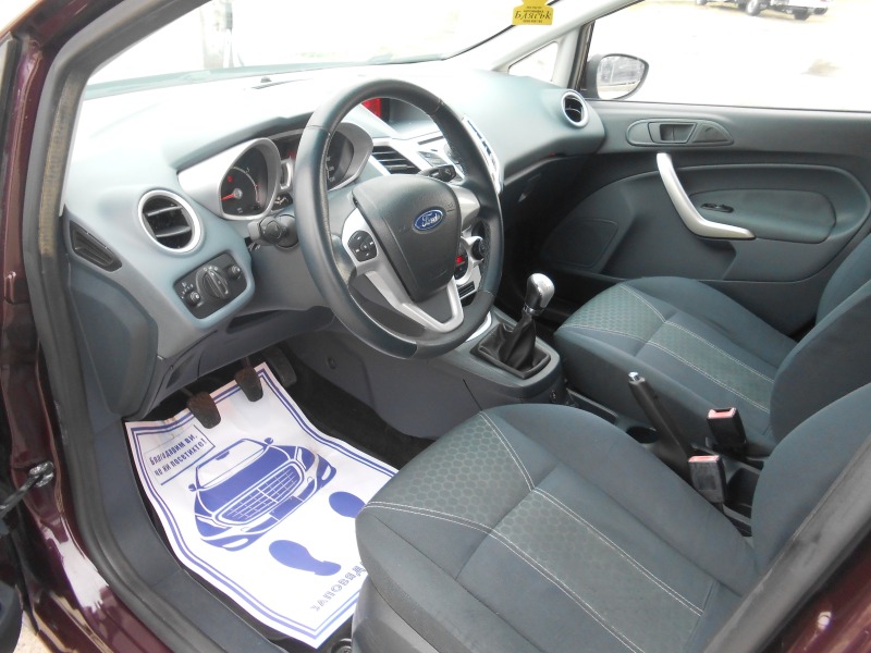 Ford Fiesta 1.4i-Gpl-Euro-4, снимка 13 - Автомобили и джипове - 43785644