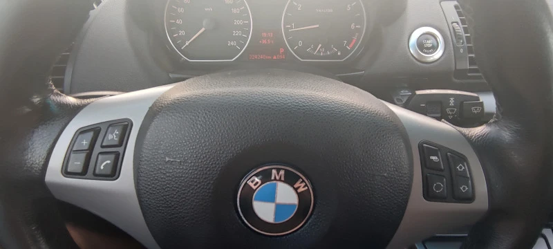 BMW 120 2.0i автомат , снимка 13 - Автомобили и джипове - 46590753