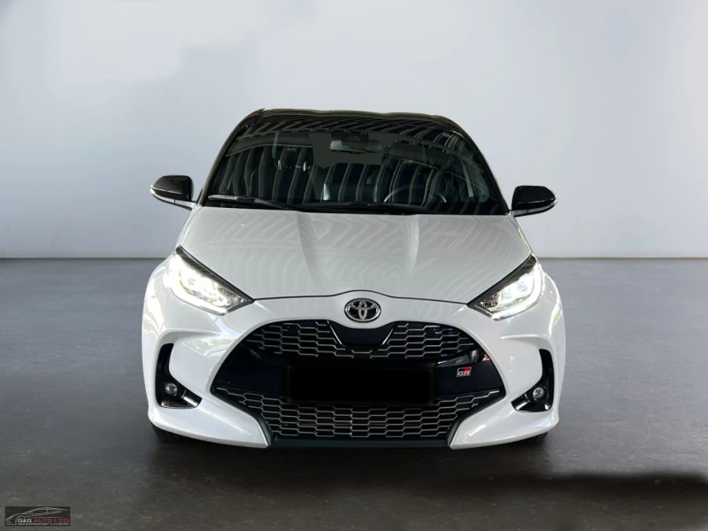 Toyota Yaris GR-SPORT/1.5 HYBRID/116HP/NAVI/CAM/CARPLAY/115b, снимка 5 - Автомобили и джипове - 46883445