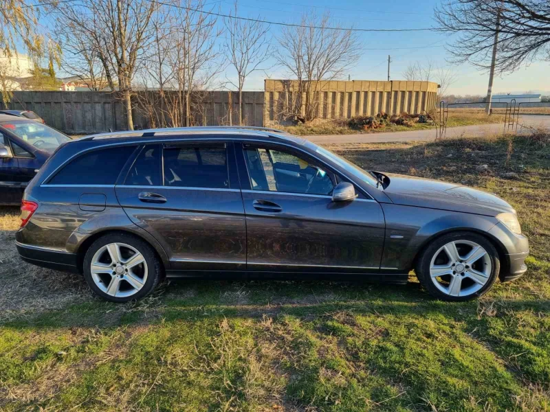 Mercedes-Benz C 220 2.2cdi, снимка 10 - Автомобили и джипове - 46946051