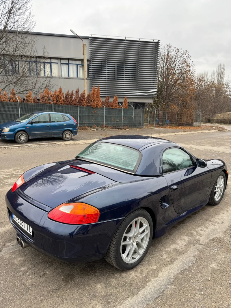 Porsche Boxster ПЕРФЕКТНО СЪСТОЯНИЕ РЕАЛНИ КИЛОМЕТРИ УНИКАТ ТОПППП, снимка 5 - Автомобили и джипове - 48312865