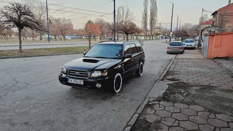 Subaru Forester 2, 0XT/газ, бенз./300+ + /топ, снимка 2 - Автомобили и джипове - 48493600