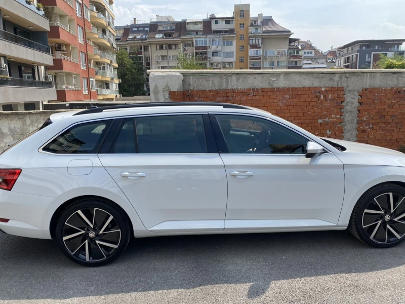 Skoda Superb, снимка 1 - Автомобили и джипове - 49269240